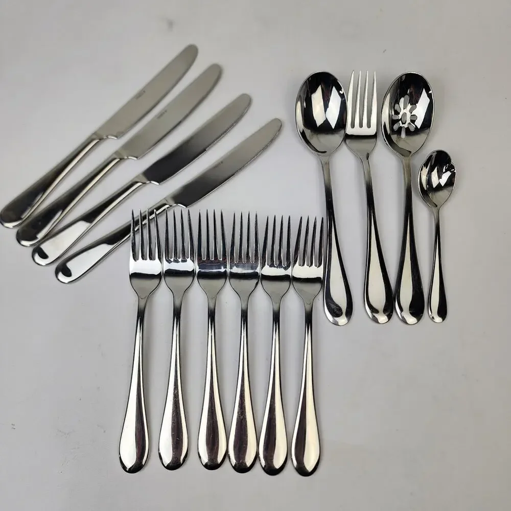 Oneida Icarus 14pcs Glossy Stainless Flatware Forks Knives Serving Round Edge